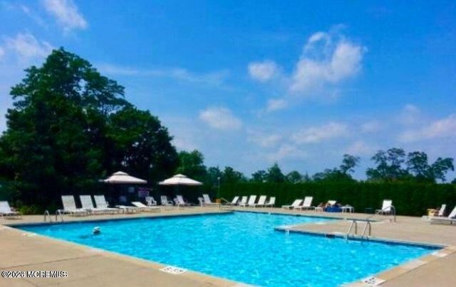 20 Tower Hill Drive 1009, Red Bank, NJ 07701