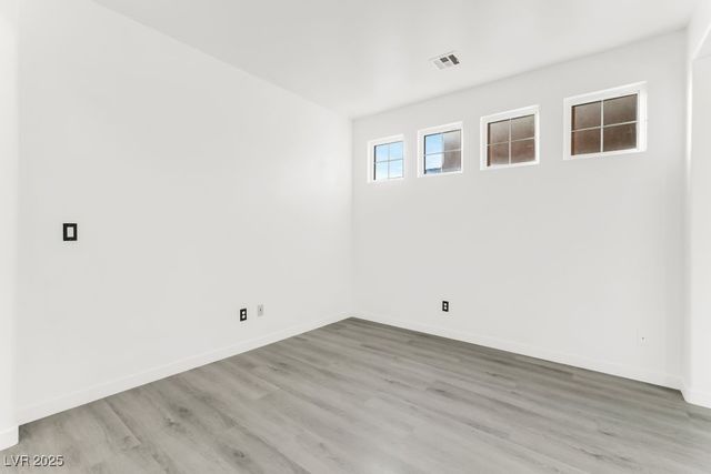 3412 Sunrise Rose Avenue, North Las Vegas, NV 89031