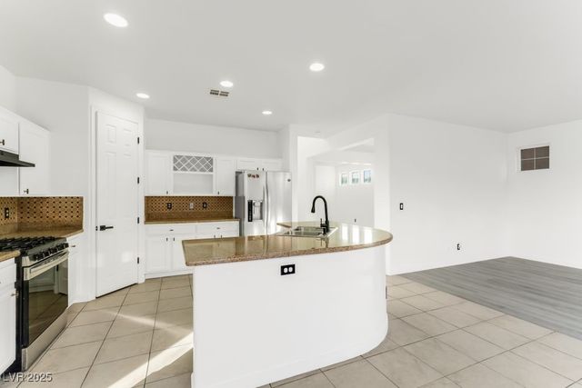 3412 Sunrise Rose Avenue, North Las Vegas, NV 89031