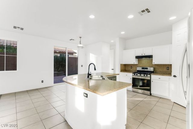 3412 Sunrise Rose Avenue, North Las Vegas, NV 89031