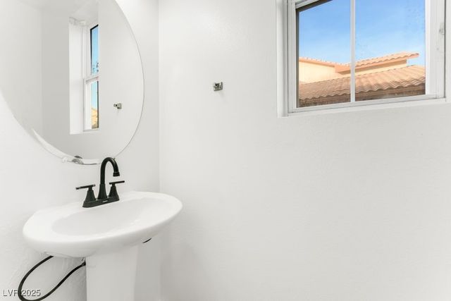 3412 Sunrise Rose Avenue, North Las Vegas, NV 89031