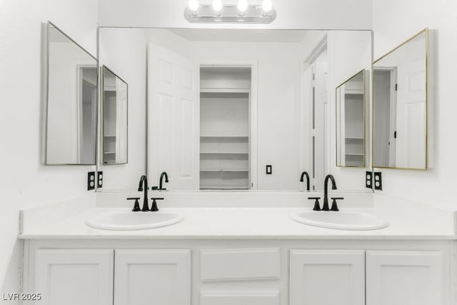 3412 Sunrise Rose Avenue, North Las Vegas, NV 89031