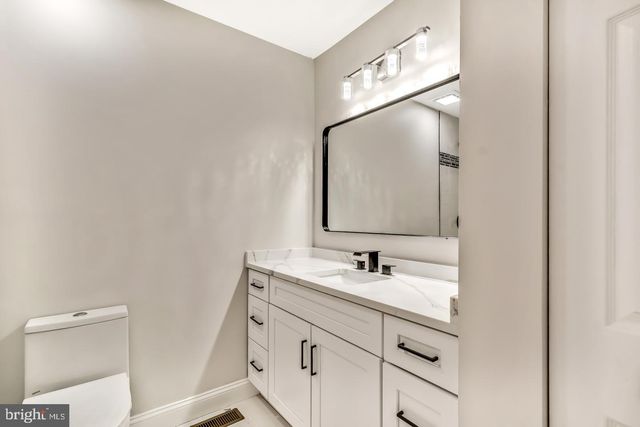 24 MILL STREAM, Pine Hill, NJ 08021