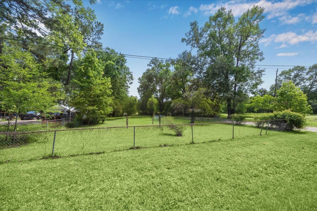 14858 Carla Court, Conroe, TX 77302