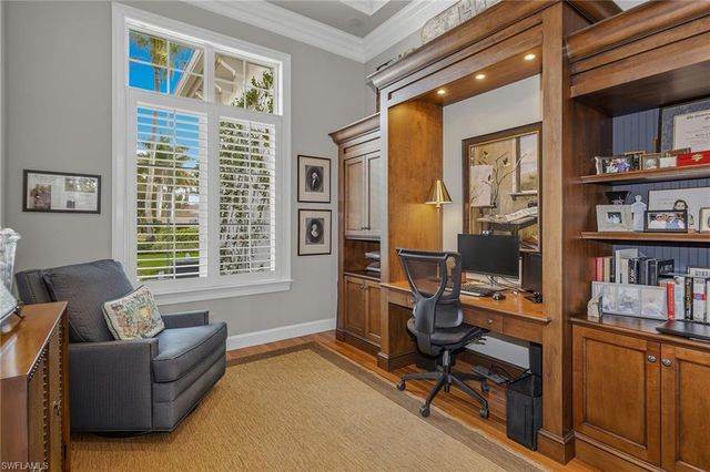 3837 Mahogany Bend DR, Naples, FL 34114