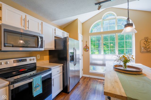 326 McClure Boulevard, Mooresville, IN 46158