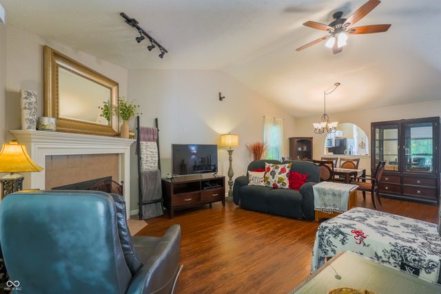 326 McClure Boulevard, Mooresville, IN 46158