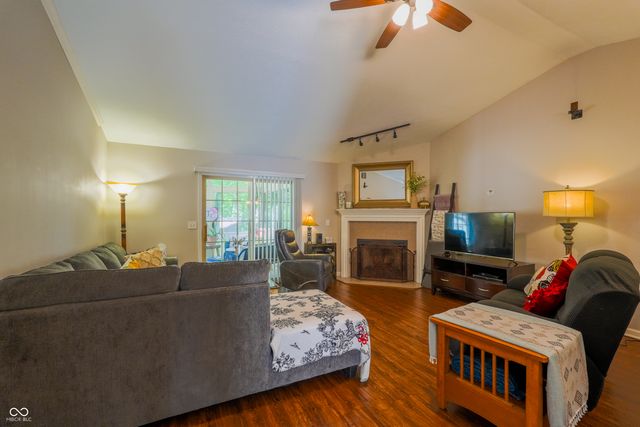 326 McClure Boulevard, Mooresville, IN 46158