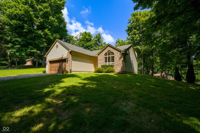 326 McClure Boulevard, Mooresville, IN 46158