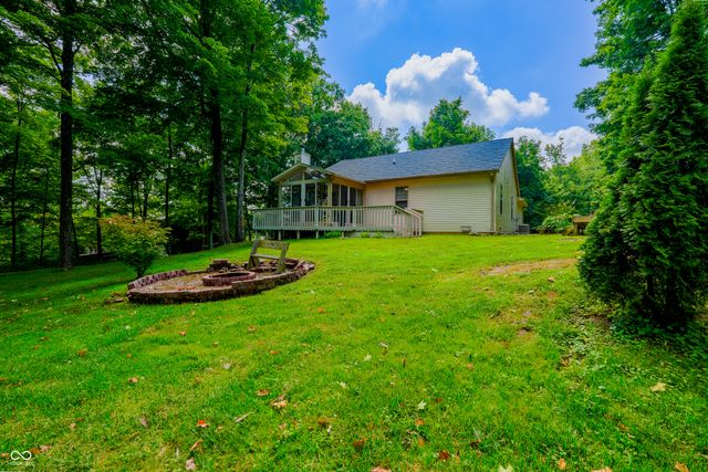 326 McClure Boulevard, Mooresville, IN 46158