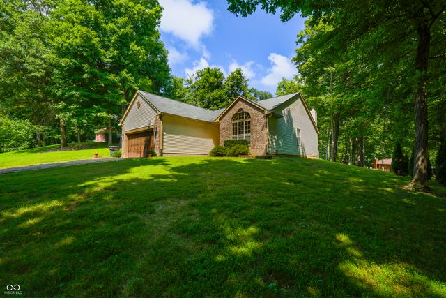 326 McClure Boulevard, Mooresville, IN 46158