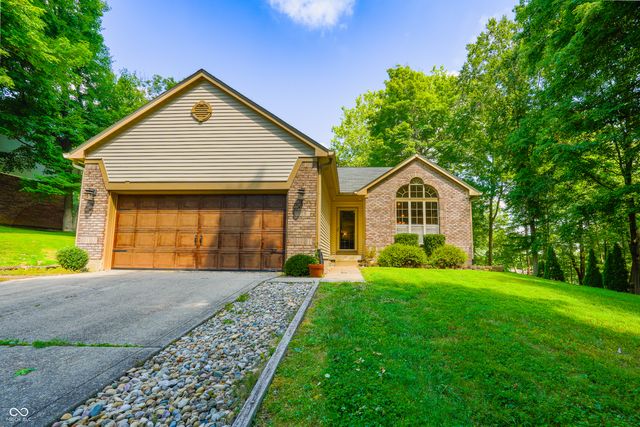 326 McClure Boulevard, Mooresville, IN 46158