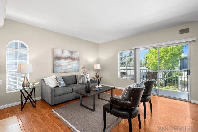 8603 Via Mallorca D, La Jolla, CA 92037