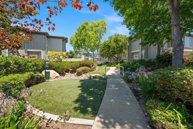 8603 Via Mallorca D, La Jolla, CA 92037
