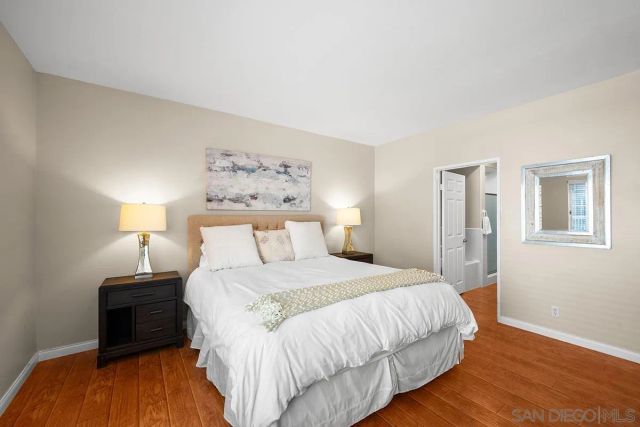 8603 Via Mallorca D, La Jolla, CA 92037