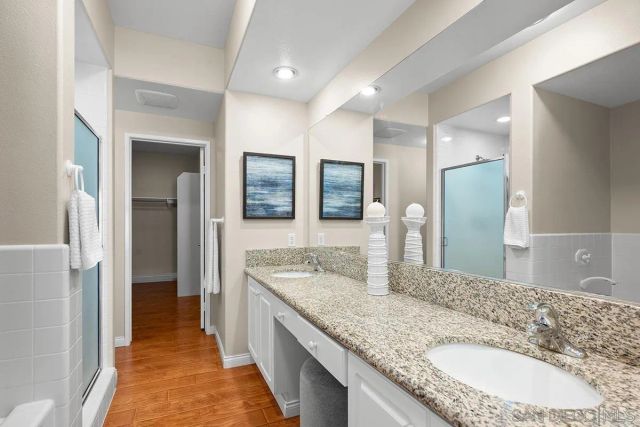 8603 Via Mallorca D, La Jolla, CA 92037