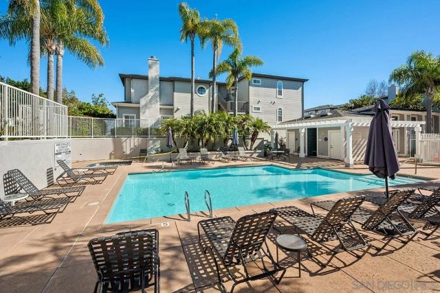 8603 Via Mallorca D, La Jolla, CA 92037