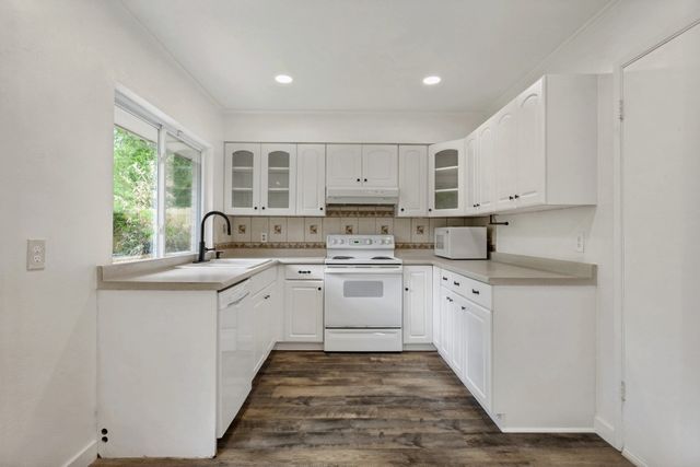 1505 Timberline Drive, Plano, TX 75074