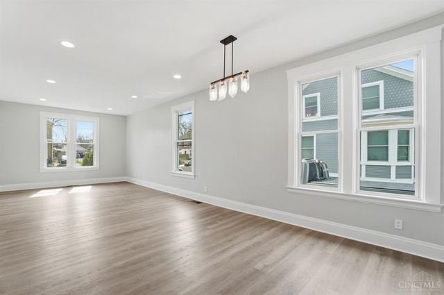 112 Bacon Street, Lockland, OH 45215