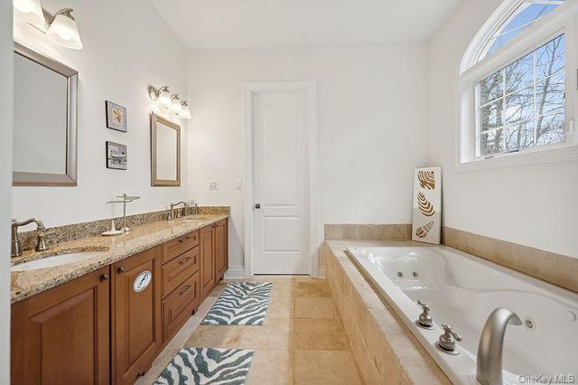 21 Corbett Drive, East Quogue, NY 11942