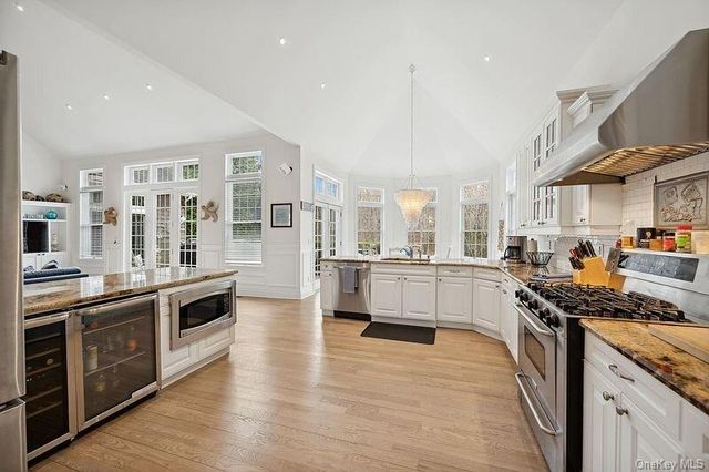 21 Corbett Drive, East Quogue, NY 11942