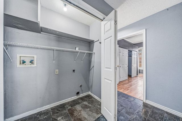 15974 Oak Mountain Drive, Houston, TX 77095