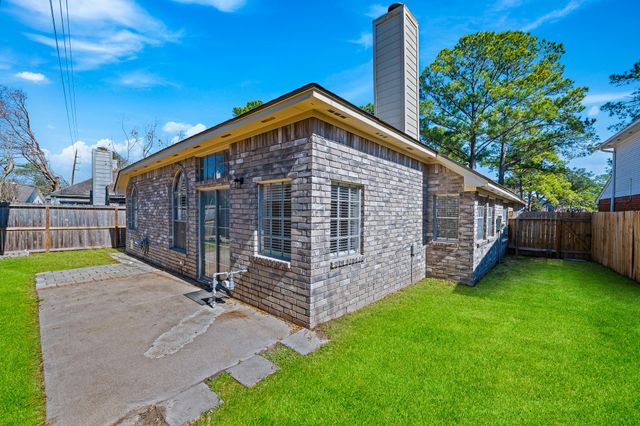 15974 Oak Mountain Drive, Houston, TX 77095