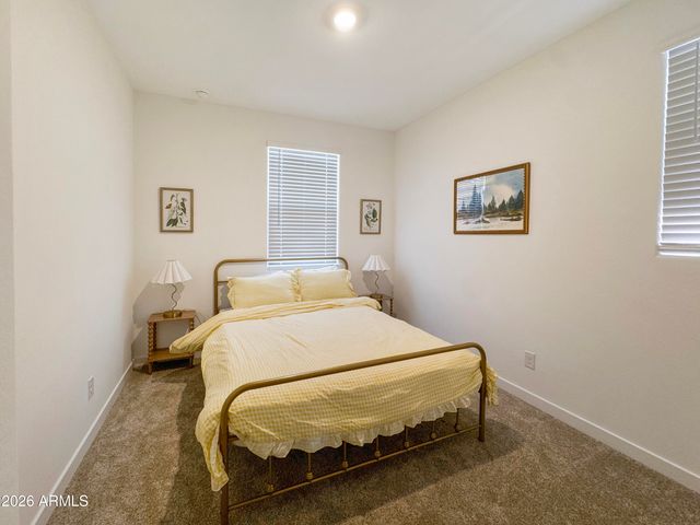 8327 E PETUNIA Avenue, Mesa, AZ 85212