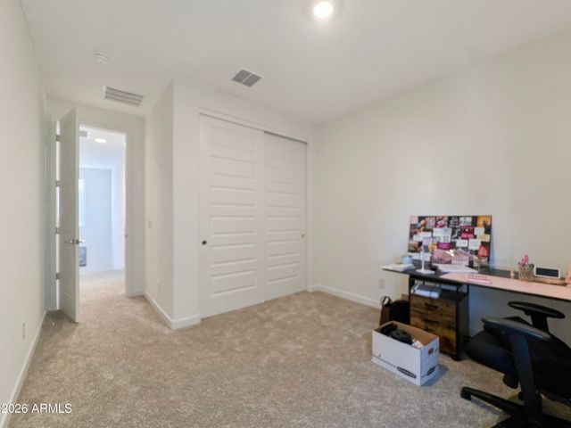 8327 E PETUNIA Avenue, Mesa, AZ 85212