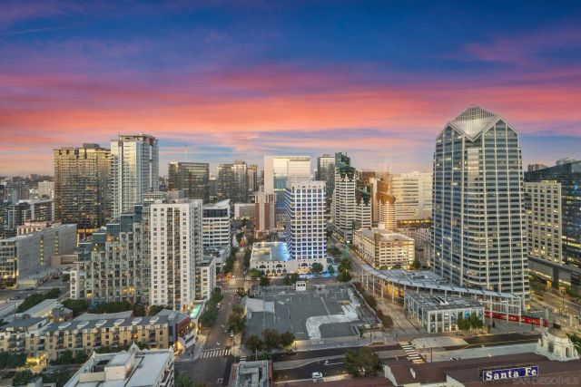 1199 Pacific Hwy 3202, San Diego, CA 92101