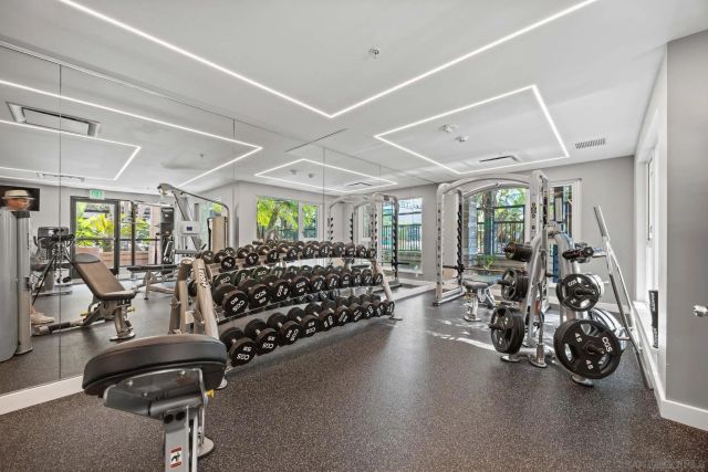 1199 Pacific Hwy 3202, San Diego, CA 92101