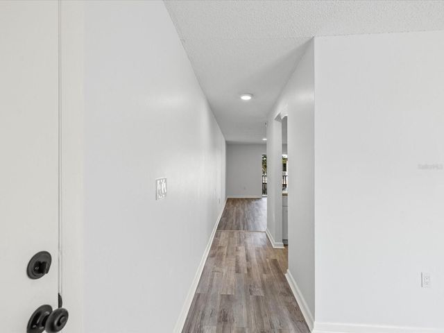 9940 7TH WAY N 204, St Petersburg, FL 33702