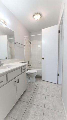 106 E 30TH ST 308, Austin, TX 78705