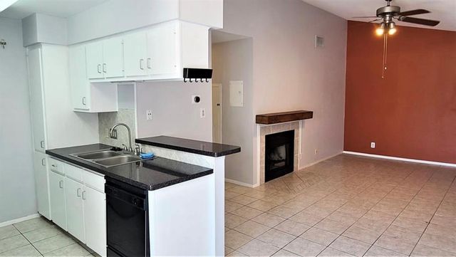106 E 30TH ST 308, Austin, TX 78705