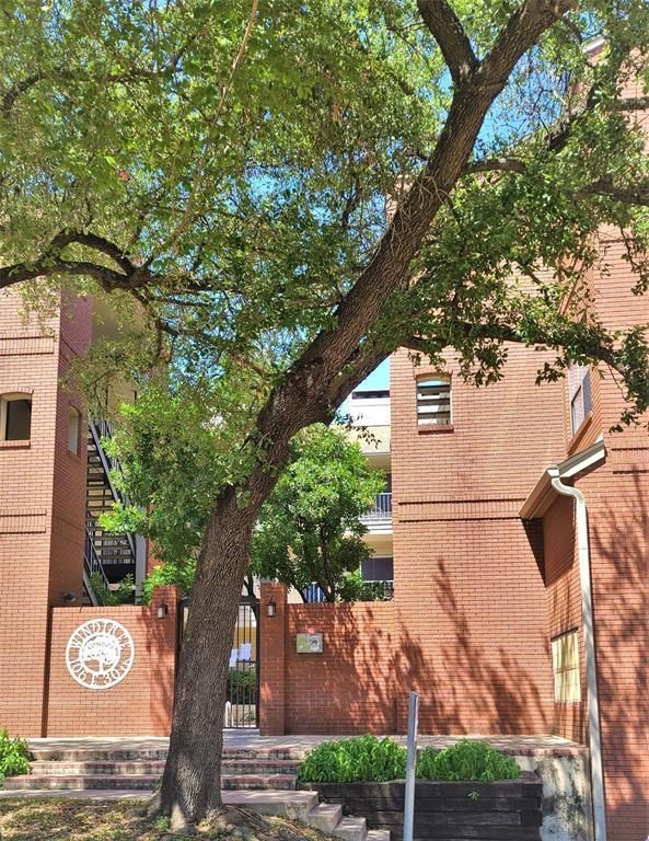 106 E 30TH ST 308, Austin, TX 78705