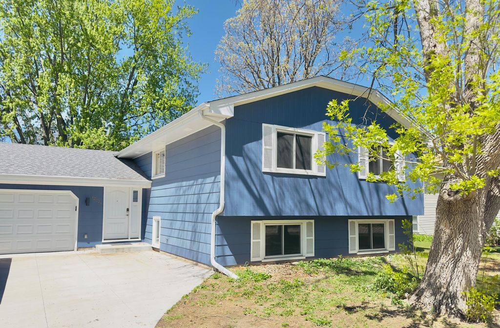 13024 Eldorado Street NE, Blaine, MN 55449