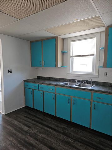 3825 49TH AVENUE N, St Petersburg, FL 33714