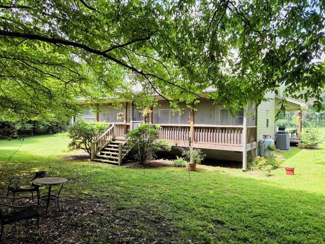 201 Ama Lane, Hayesville, NC 28904