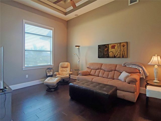 185 COLONY POINT DR., Punta Gorda, FL 33950