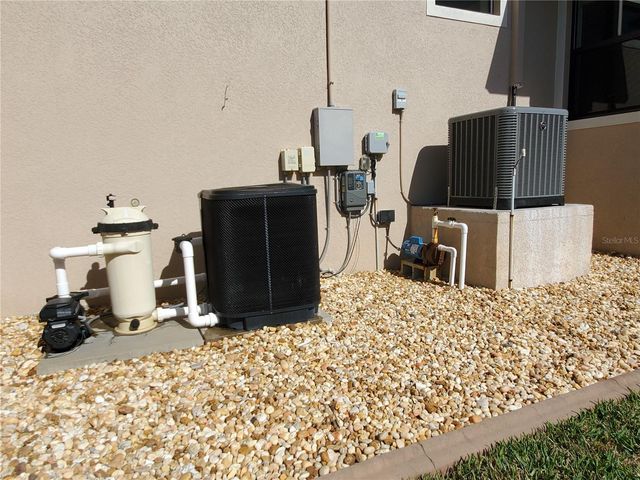 185 COLONY POINT DR., Punta Gorda, FL 33950