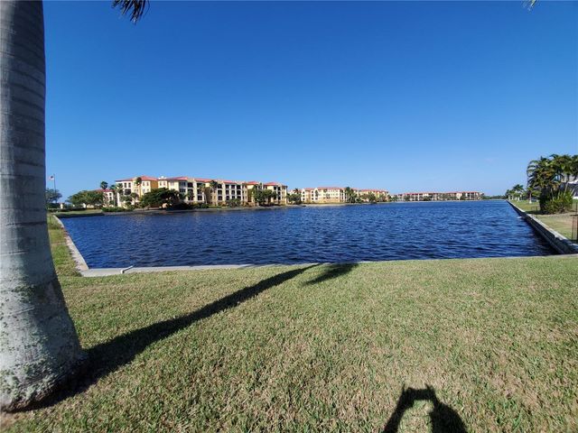 185 COLONY POINT DR., Punta Gorda, FL 33950