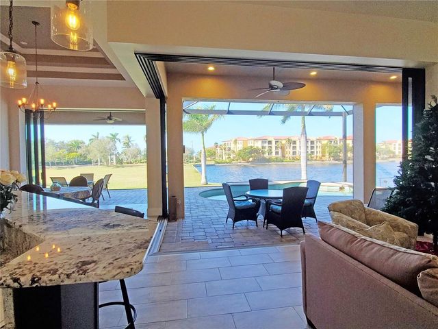 185 COLONY POINT DR., Punta Gorda, FL 33950