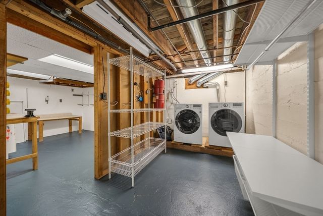 9 Stonebridge Rd, Wayland, MA 01778