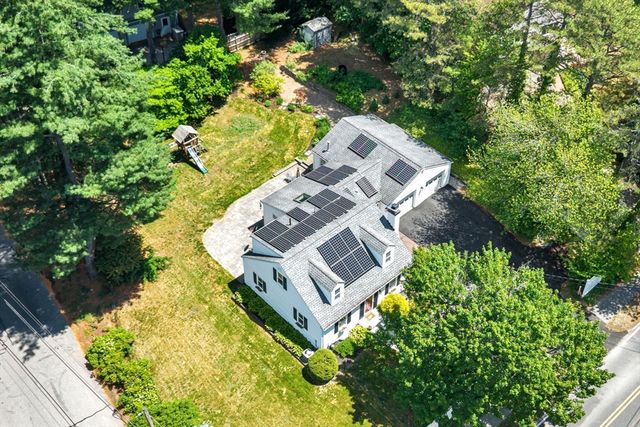 9 Stonebridge Rd, Wayland, MA 01778