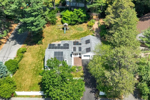 9 Stonebridge Rd, Wayland, MA 01778