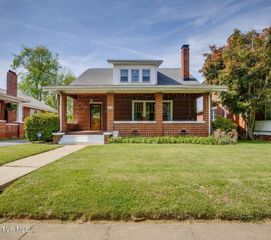 812 West Maple Street, Johnson City, TN 37604
