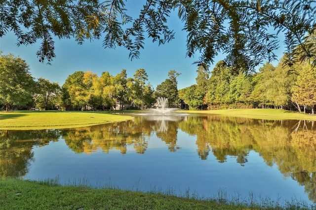 548 Long Leaf Pine, Montgomery, TX 77316