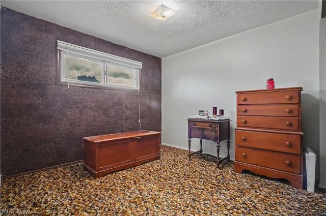 9040 Cambridge Drive, Northfield, OH 44067