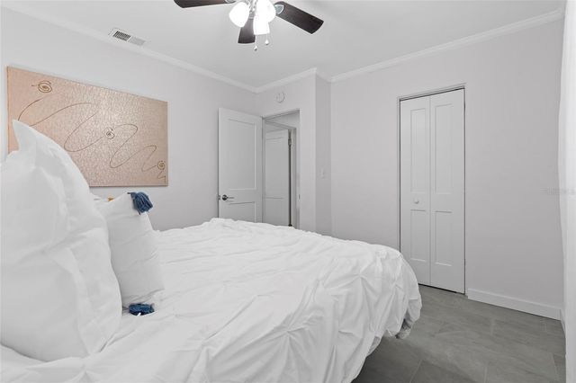 326 50TH AVENUE N, St Petersburg, FL 33703