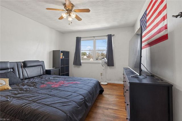 709 Whitney CT, Hampton, VA 23669